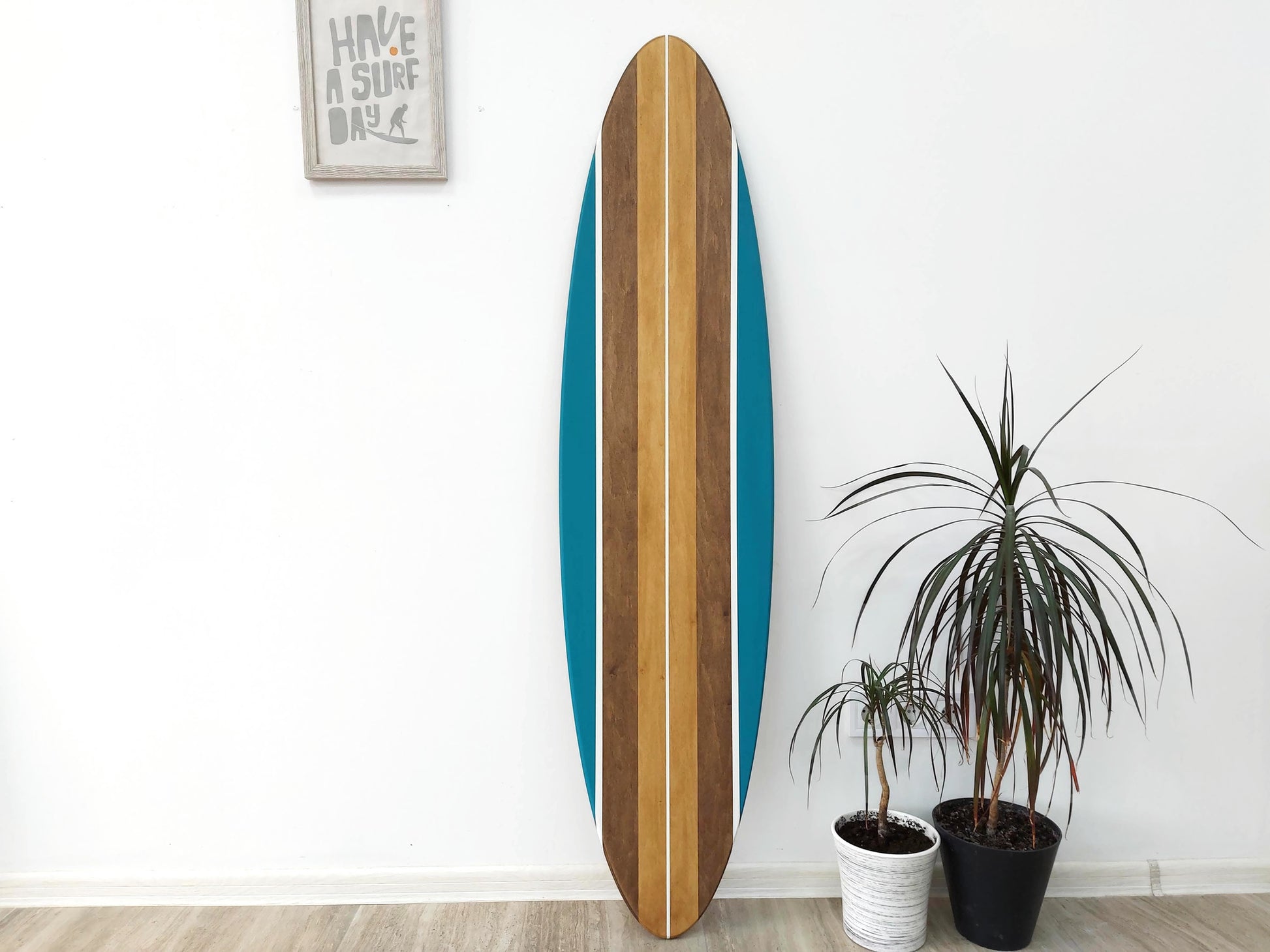 Custom surfboard sign wooden décor with name and date