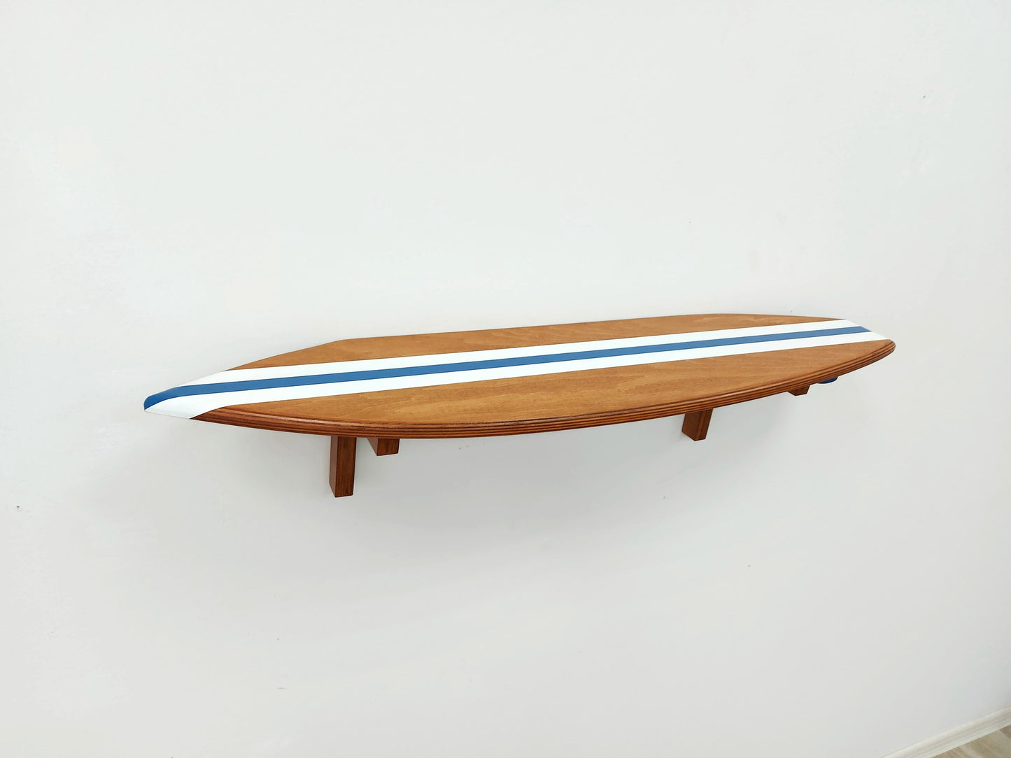 Decorative surf-style shelf wall décor surfboard home interior